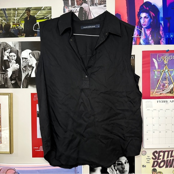 Calvin Klein Sleeveless Blouse - Picture 1 of 4